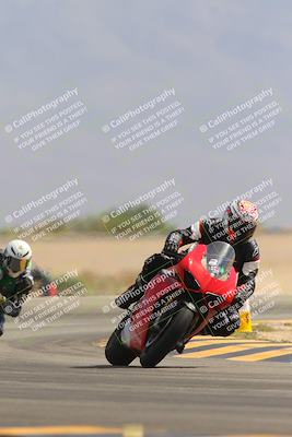 media/Sep-30-2023-SoCal Trackdays (Sat) [[636657bffb]]/Turn 15 (1120am)/